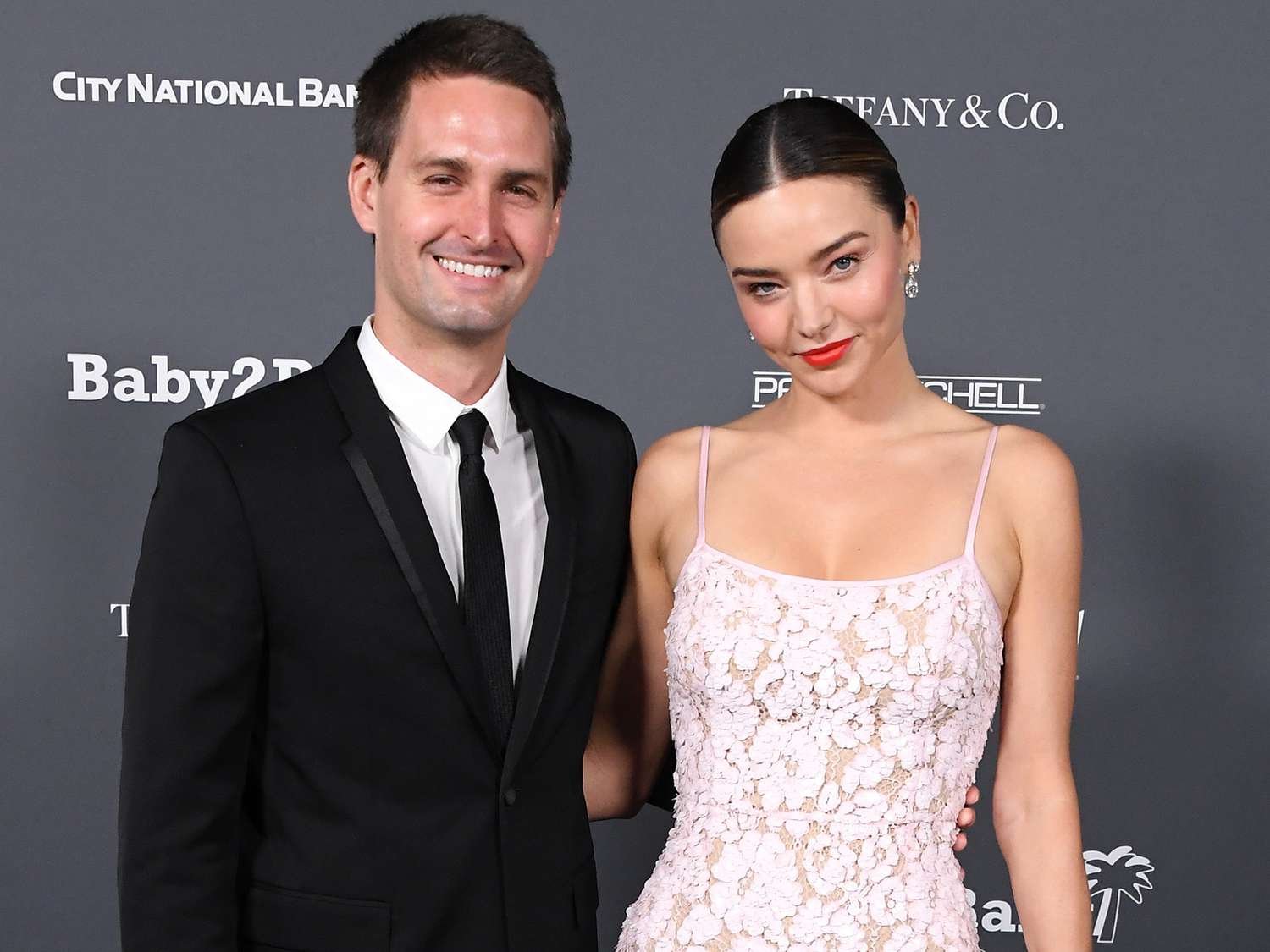 All About Miranda Kerr Husband Snapchat Founder Evan Spiegel Magzica