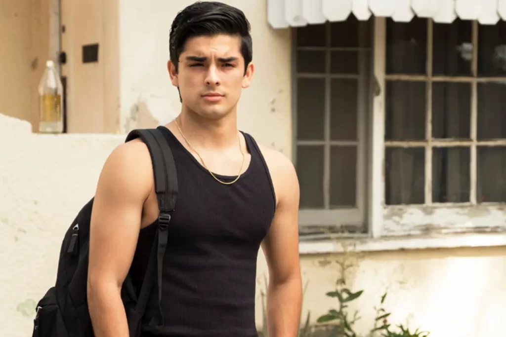 Diego Tinoco Height, Age, Net Worth, & Girlfriend - Magzica